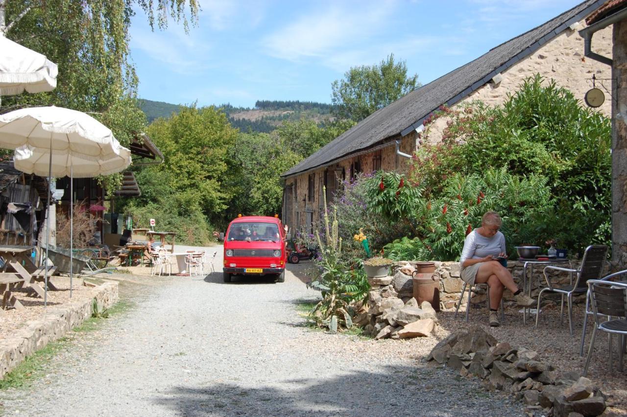 Camping La Foret Du Morvan Larochemillay Exterior photo